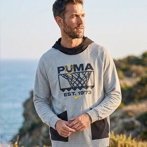 PUMA Gray and Black Graphic Sweatshirt. Size L